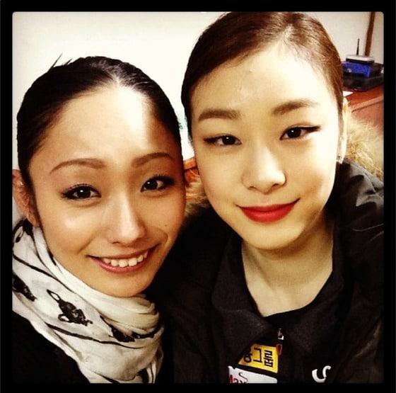 본문 이미지 - 안도 미키&#40;왼쪽&#41;와 김연아&#40;안도 미키 인스타그램&#41;. © News1