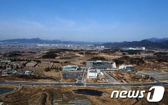 본문 이미지 - 전주·완주 통합시청사가 들어설 완주군청 주변. © News1   김대웅 기자