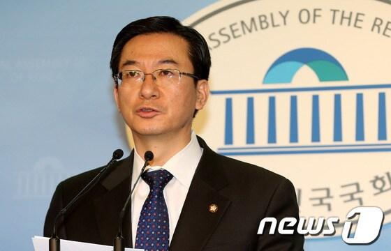 본문 이미지 - 정성호 민주당 의원. 2013.2.12/뉴스1 © News1 이종덕 기자