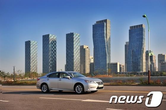 본문 이미지 - 렉서스 ES300h(사진제공=한국토요타자동차)© News1  