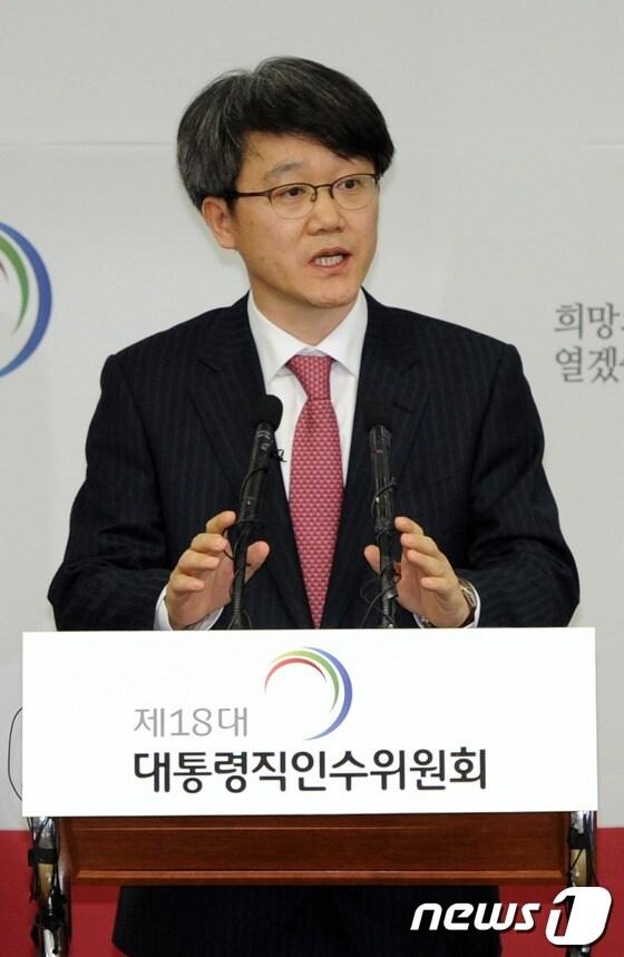 본문 이미지 - 강석훈 새누리당 의원. 2013.2.21/뉴스1 © News1 허경 기자