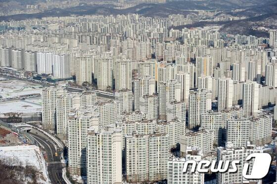 본문 이미지 - 강남지역의 아파트 단지. (경찰청 항공촬영 협조) © News1   이명근 기자