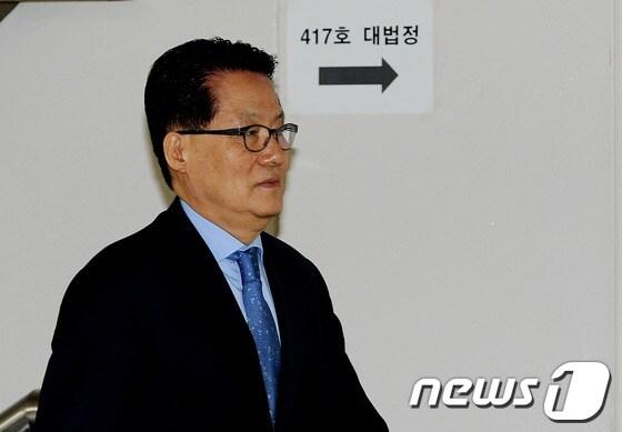본문 이미지 - 박지원 민주당 의원. © News1 박세연 기자