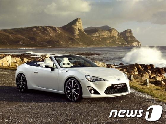 본문 이미지 - 토요타, 컨버터블 스포츠 콘셉트카 'FT-86 Open concept'(사진제공=한국토요타자동차)© News1 
