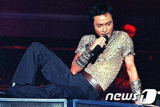 본문 이미지 - 사망 10주기를 맞은 배우 故 장국영. © AFP=News1 