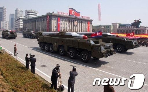 본문 이미지 - 북한 무수단 미사일. © AFP=News1 
