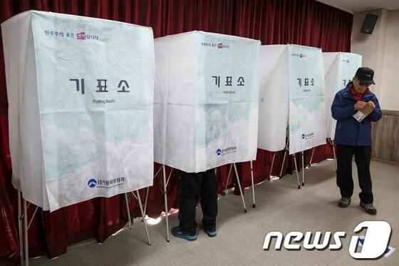 본문 이미지 - &lt;자료사진&gt;. 2013.4.19/뉴스1 © News1   유승관 기자