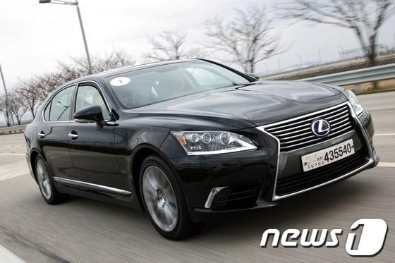 본문 이미지 - 렉서스 LS600hL(사진제공=한국토요타자동차)© News1  