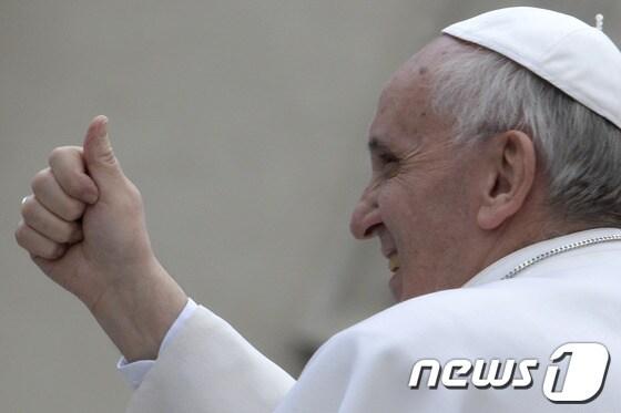 본문 이미지 -  교황 트위터. ©AFP=News1
