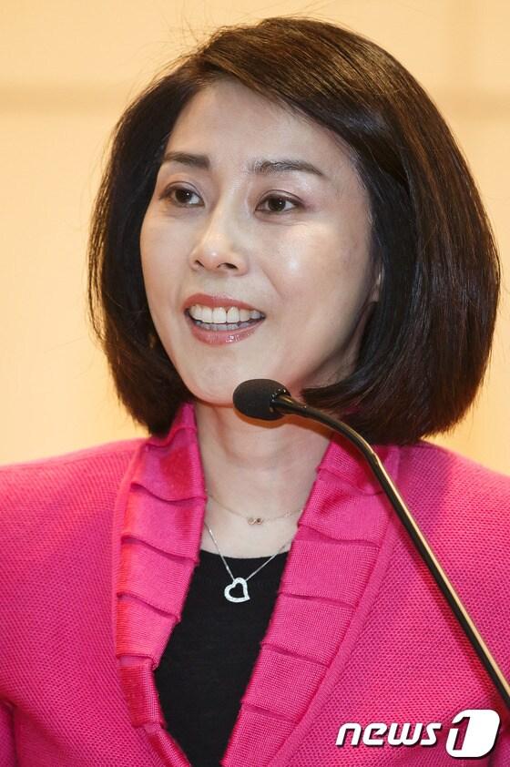 본문 이미지 - 신의진 새누리당 의원 2013.4.8/뉴스1 © News1 유승관 기자
