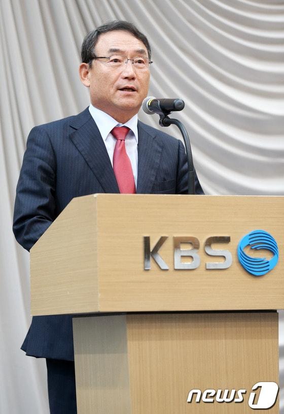 본문 이미지 - 김인규 전 KBS 사장 ⓒ 뉴스1 DB