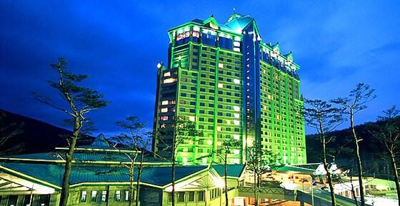 본문 이미지 - 강원랜드 전경.&#40;사진제공=강원랜드&#41; © News1