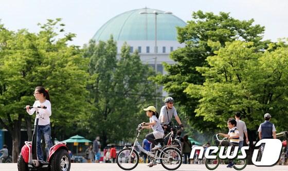 본문 이미지 - 22일은 전국이 맑을 것으로 전망된다. © News1 오대일 기자