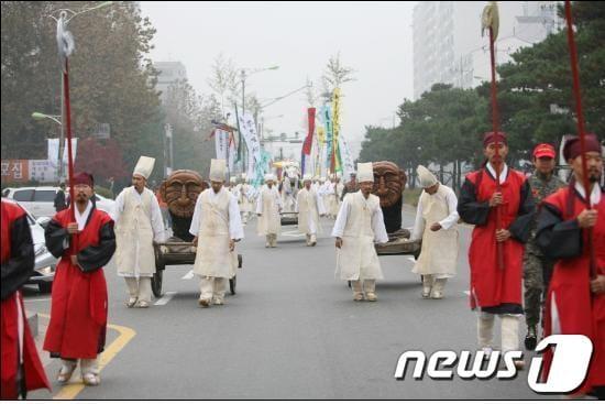 본문 이미지 - 홍유릉 문화제. /사진제공=남양주시 © News1 