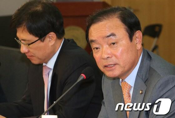 본문 이미지 - 장병완 민주당 정책위의장. 2013.5.21/뉴스1 © News1 송원영 기자