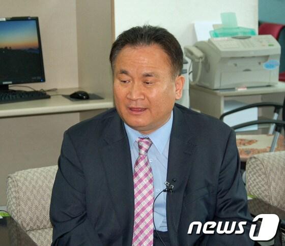 본문 이미지 - 민주당 이상민 의원(대전 유성). 2013.05.08 뉴스1 © News1 유진희 기자