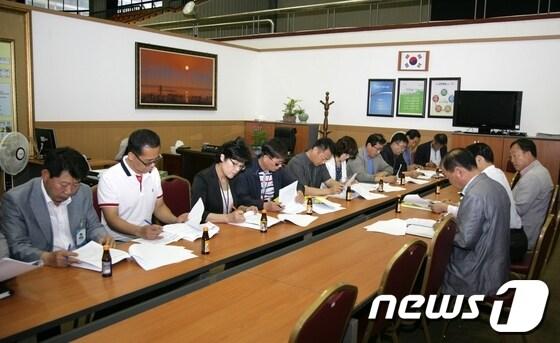 본문 이미지 - 영암군은 19일 월출산 기찬핸드 개장을 위해 추진보고회를 개최했다.© News1 