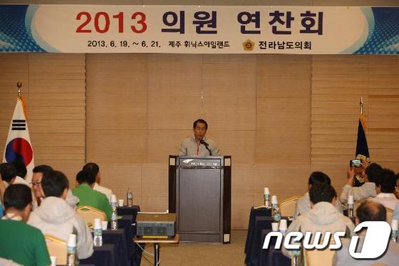본문 이미지 - 사진제공=전남도의회© News1 