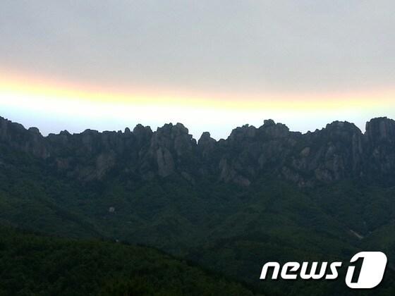 본문 이미지 - 20일은 제주도를 제외한 전국이 흐리고 낮에는 덥겠다. © News1 