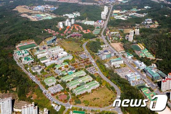 본문 이미지 - 포스텍 전경./사진제공=포스텍ⓒ News1