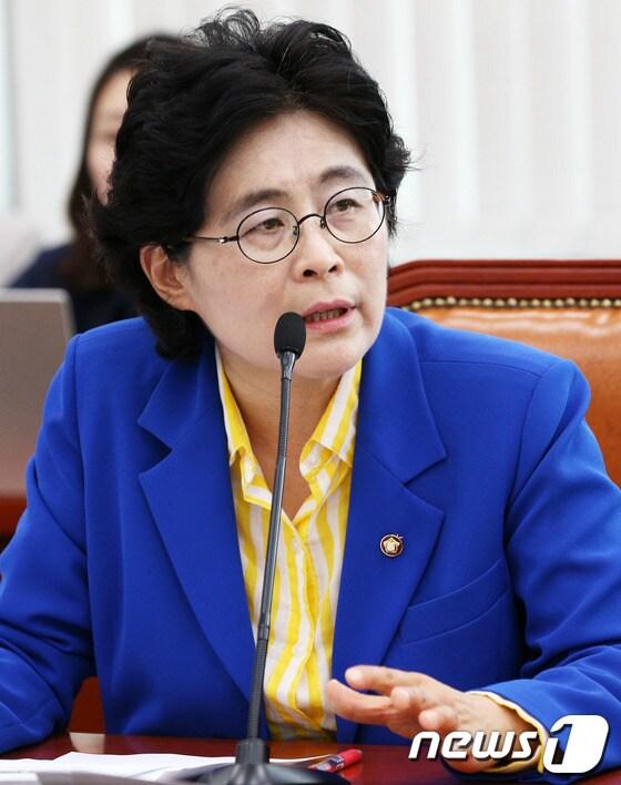 본문 이미지 - 민주당 유승희 의원. 2013.6.20/뉴스1 © News1 오대일 기자