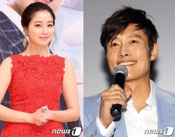 본문 이미지 - 배우 이민정(왼쪽)과 이병헌. © News1 