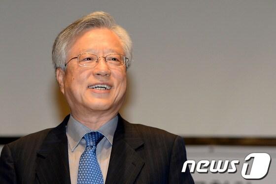 본문 이미지 - 이석채 KT 회장./뉴스1 © News1 이동원 기자