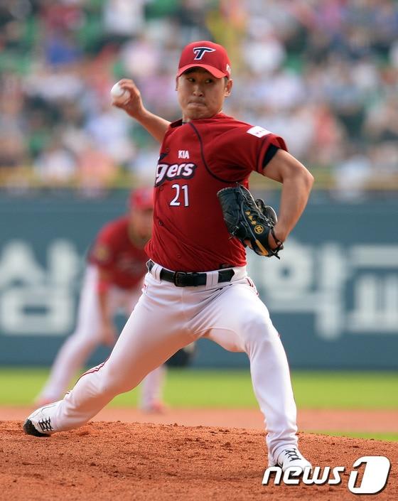본문 이미지 - 메이저리그 진출을 타진하고 있는 윤석민&#40;27&#41;. © News1   이동원 기자
