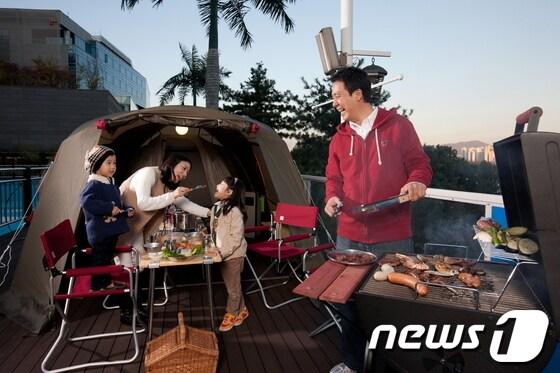 본문 이미지 - 쉐라톤그랜드워커힐 '캠핑 인 더 시티'(사진제공=쉐라톤그랜드워커힐)© News1  