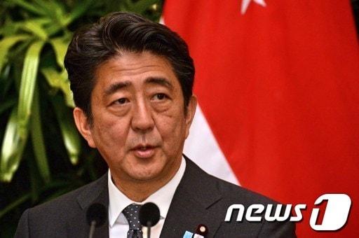 본문 이미지 - 아베 신조&#40;安倍晋三&#41; 일본 총리. © AFP=뉴스1 