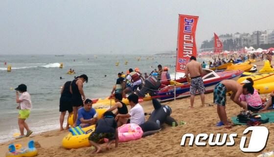 본문 이미지 - 강릉 경포해수욕장.2013.7.28/뉴스1 © News1 김종길 기자