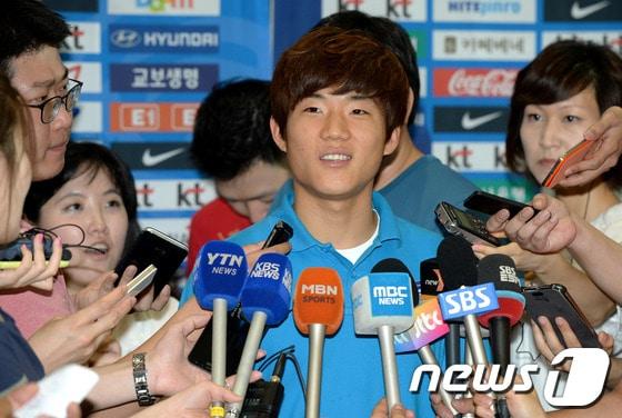 본문 이미지 - 20세 이하 한국 축구대표팀의 류승우&#40;20·중앙대&#41; /뉴스1 © News1