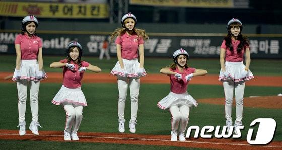 본문 이미지 - 걸그룹 ‘크레용팝&#39; © News1   최영호 기자