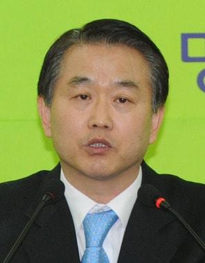 본문 이미지 - 김종률 민주당 충북도당 위원장이 12일 한강에 투신한 것으로 알려졌다. © News1 이종덕 기자