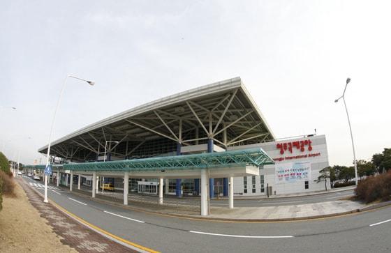 본문 이미지 - 청주국제공항(한국공항공사 제공). ⓒ News1