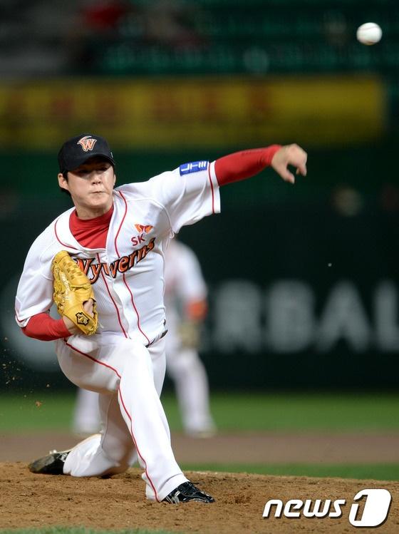 본문 이미지 - SK 와이번스 투수 박희수(32). (뉴스1 자료사진) ⓒ News1