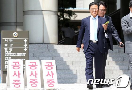 본문 이미지 - 김용판 전 서울지방경찰청장. © News1 한재호 기자
