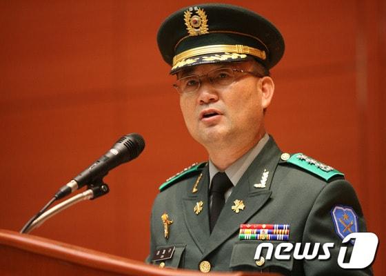 본문 이미지 - 심재구 전북대 학군단장이 12일  진수당 가인홀에서 취임식을 갖고  공식 취임했다.(사진제공=전북대학교)© News1 이승석 기자 