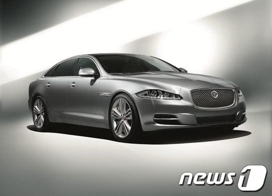 본문 이미지 - 재규어 XJ(사진제공=재규어코리아)© News1  