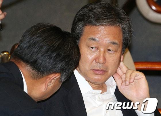 본문 이미지 - 김무성 새누리당 의원. 2013.9.30/뉴스1 © News1 오대일 기자