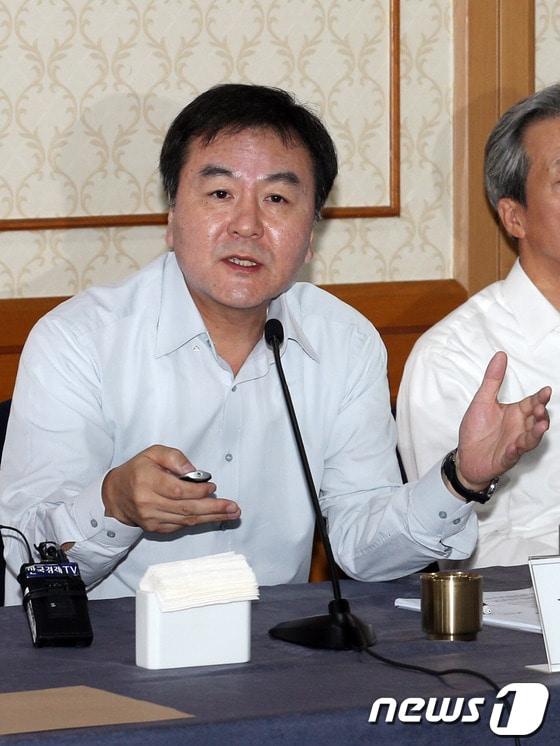 본문 이미지 - 신제윤 금융위원회 위원장 © News1   허경 기자