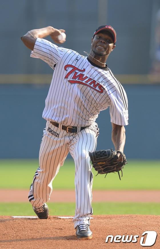 본문 이미지 - ’ LG트윈스  외국인 투수 레다메즈  리즈/뉴스1 © News1   이동원 기자