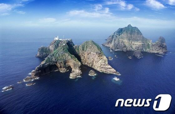 본문 이미지 - 독도 전경 © News1 김대벽 기자 