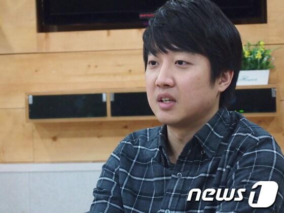 본문 이미지 - 이준석 전 새누리당 비상대책위원은 &#39;창조경제 1년&#39;에 대한 평가에 