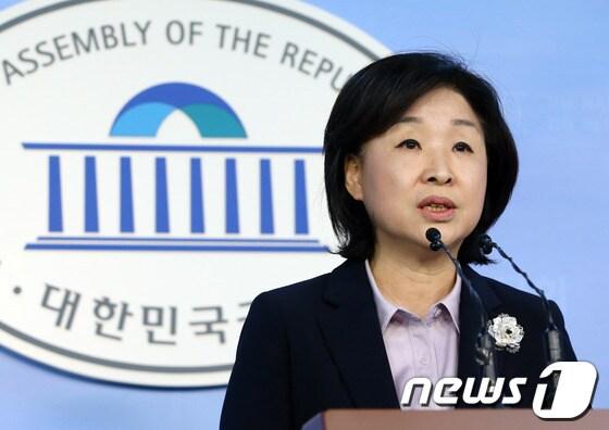 본문 이미지 - 심상정 정의당 원내대표. 2014.1.16/뉴스1 © News1   송원영 기자