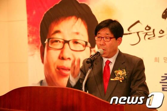 본문 이미지 -  박흥석 새누리당 수원을 조직위원장./뉴스1 © News1 이성래 인턴기자