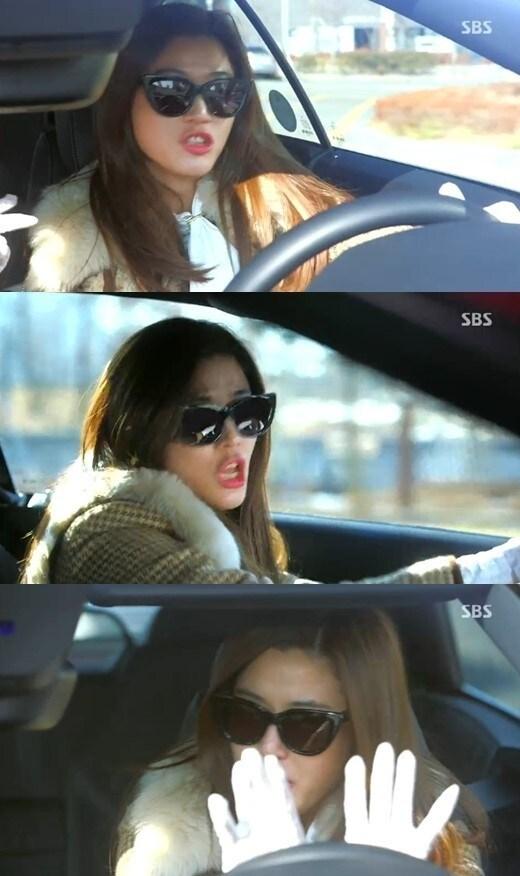 본문 이미지 - 전지현 정형돈 패러디(SBS '별에서 온 그대'). © News1  