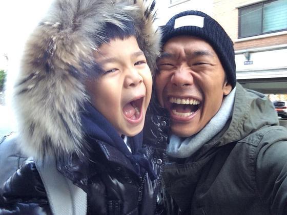 본문 이미지 - 김진표 트위터. © News1  