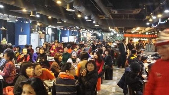 본문 이미지 - 변희재 미디어워치 대표가 자신의 트위터&#40;@pyein2&#41;에 게재한 지난달 17일 서울 여의도 &#39;낭만창고&#39;에서 열린 &#39;보수대연합 발기인대회&#39; 모습. © News1  