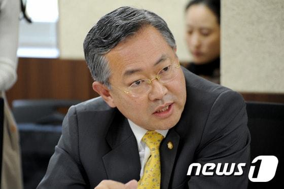 본문 이미지 - 박남춘 새정치민주연합 의원. ⓒ News1